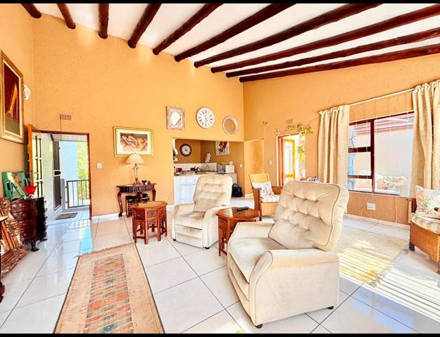 2 BEDROOM APARTMENT FOR SALE IN MORNINGSIDE